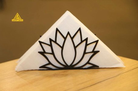 Acrylic Flower Tissue Holder | Lucky Arts